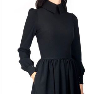 Deandri Nosferatu Colarless Dress - Small/Long